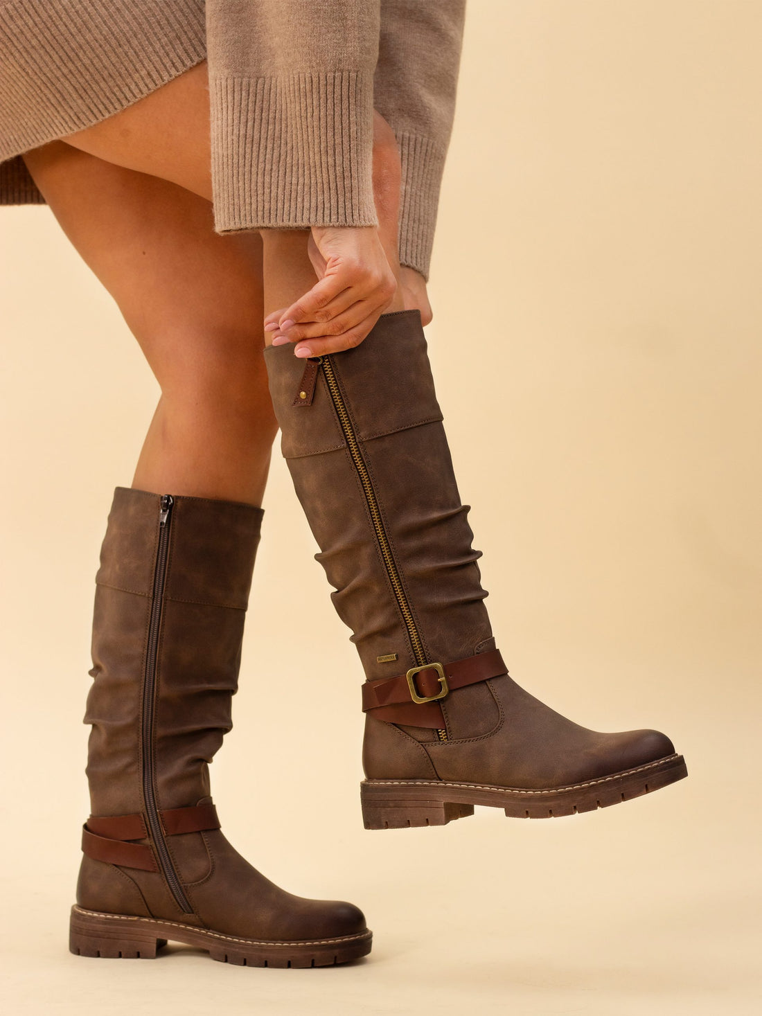 Slouchy Boots Are Back: The Effortless Style Taking Over AW25