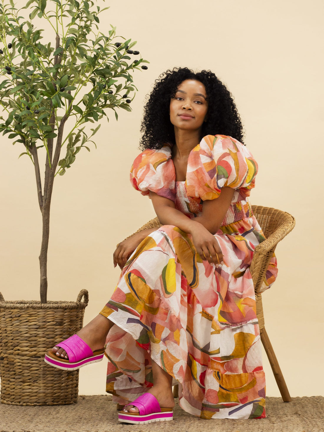 How to Style a Summer Dress with the Right Footwear