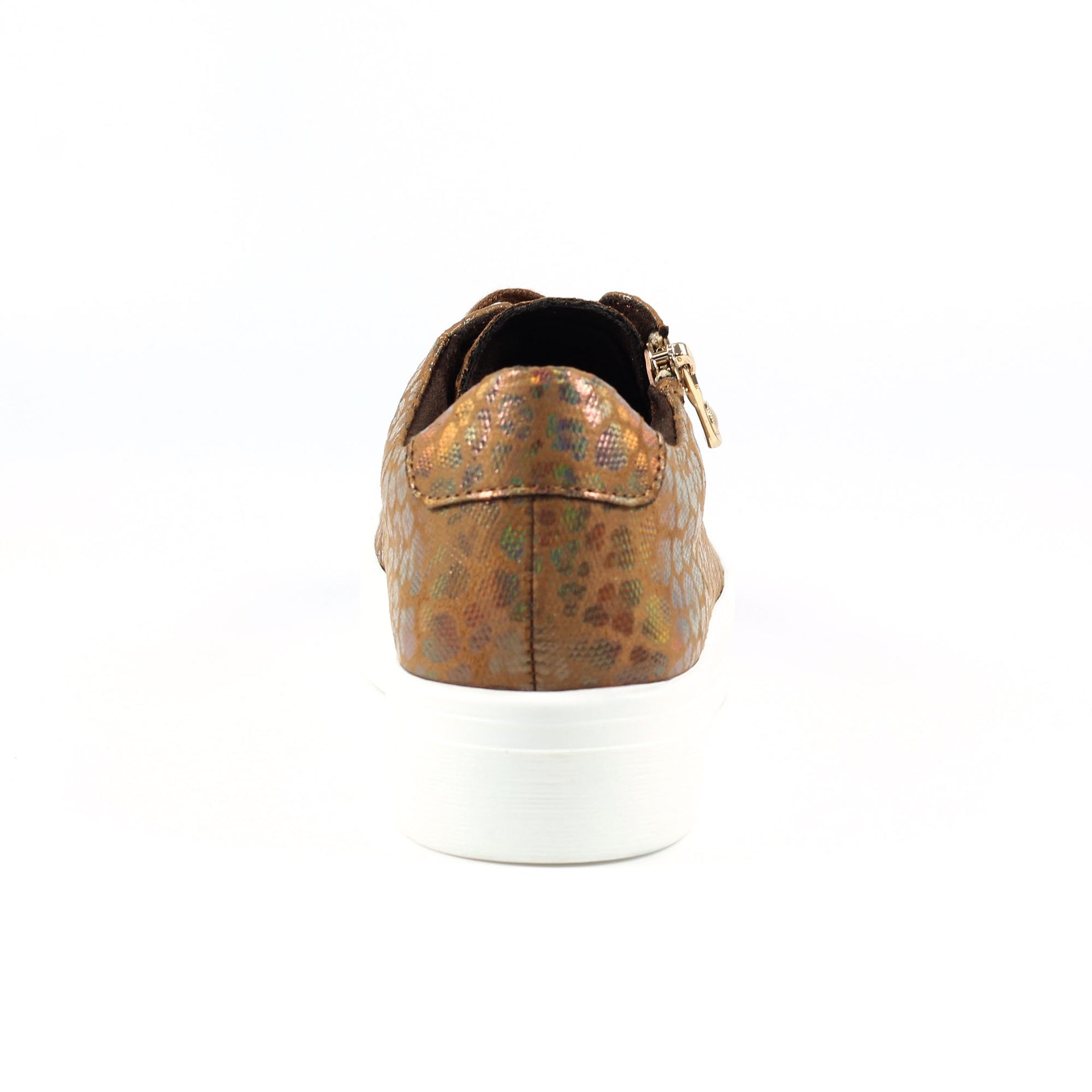 Charm Bronze Trainer