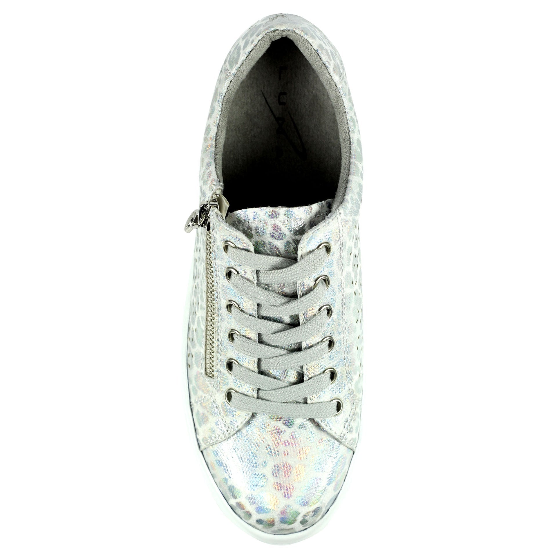 Charm White Trainer