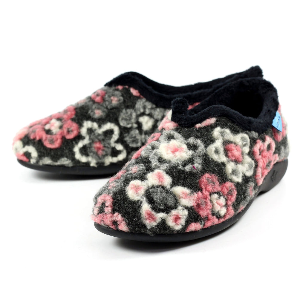 Hippy Black Flower Full Slipper