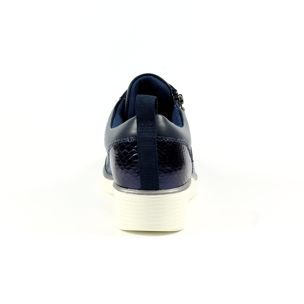 Kiley Navy Trainer