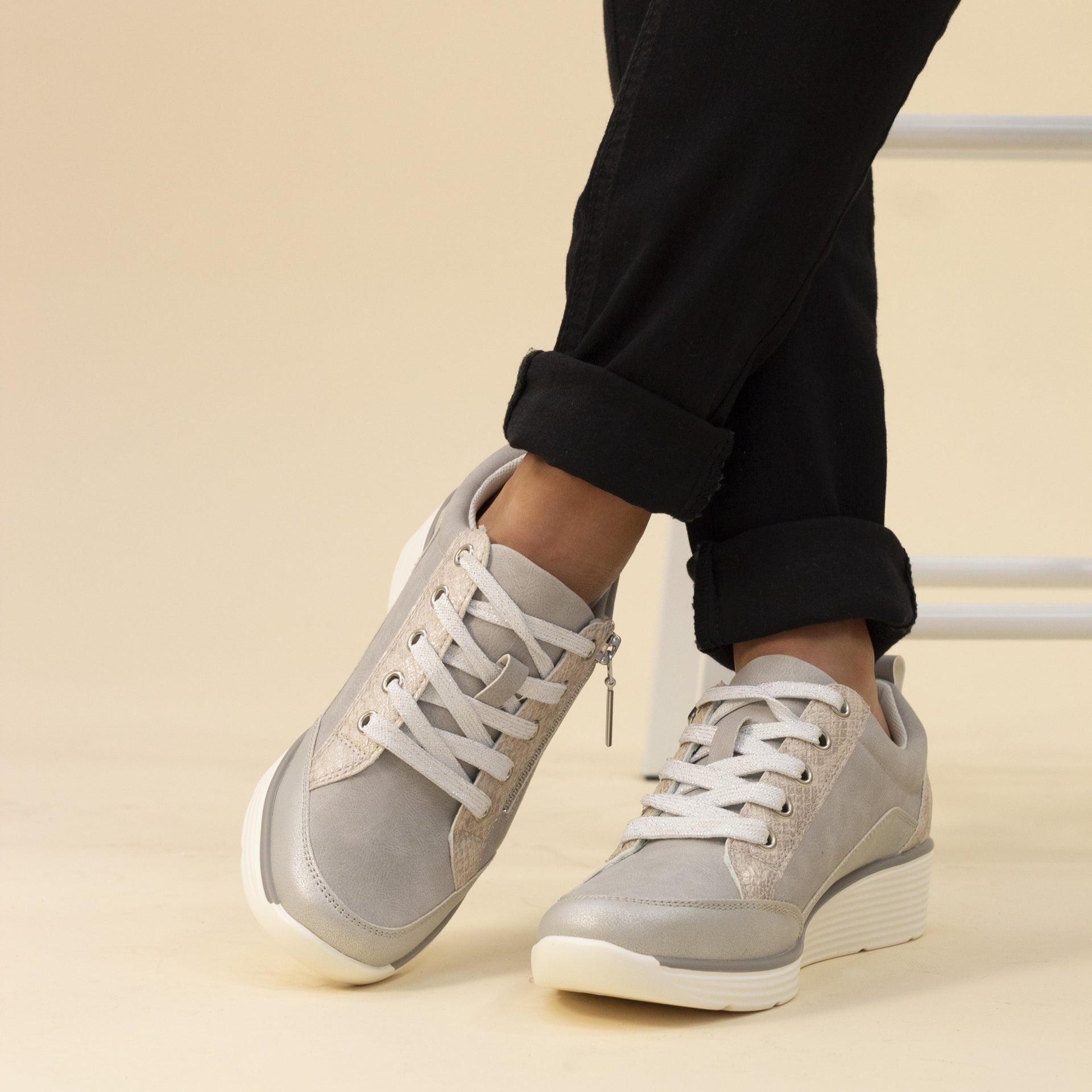 Kiley Silver Trainer