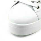 Nia White Trainer