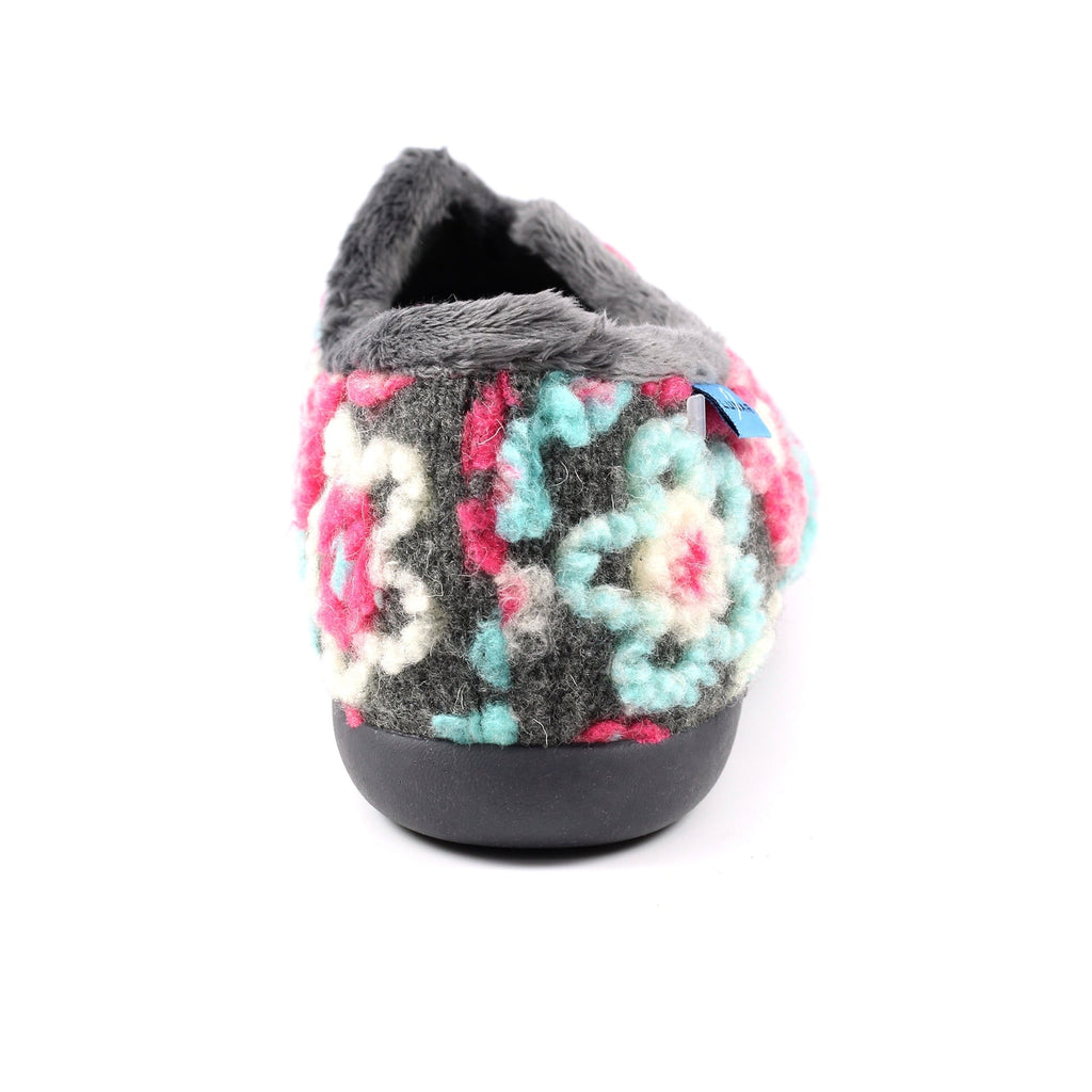 Hippy Grey Flower Full Slipper