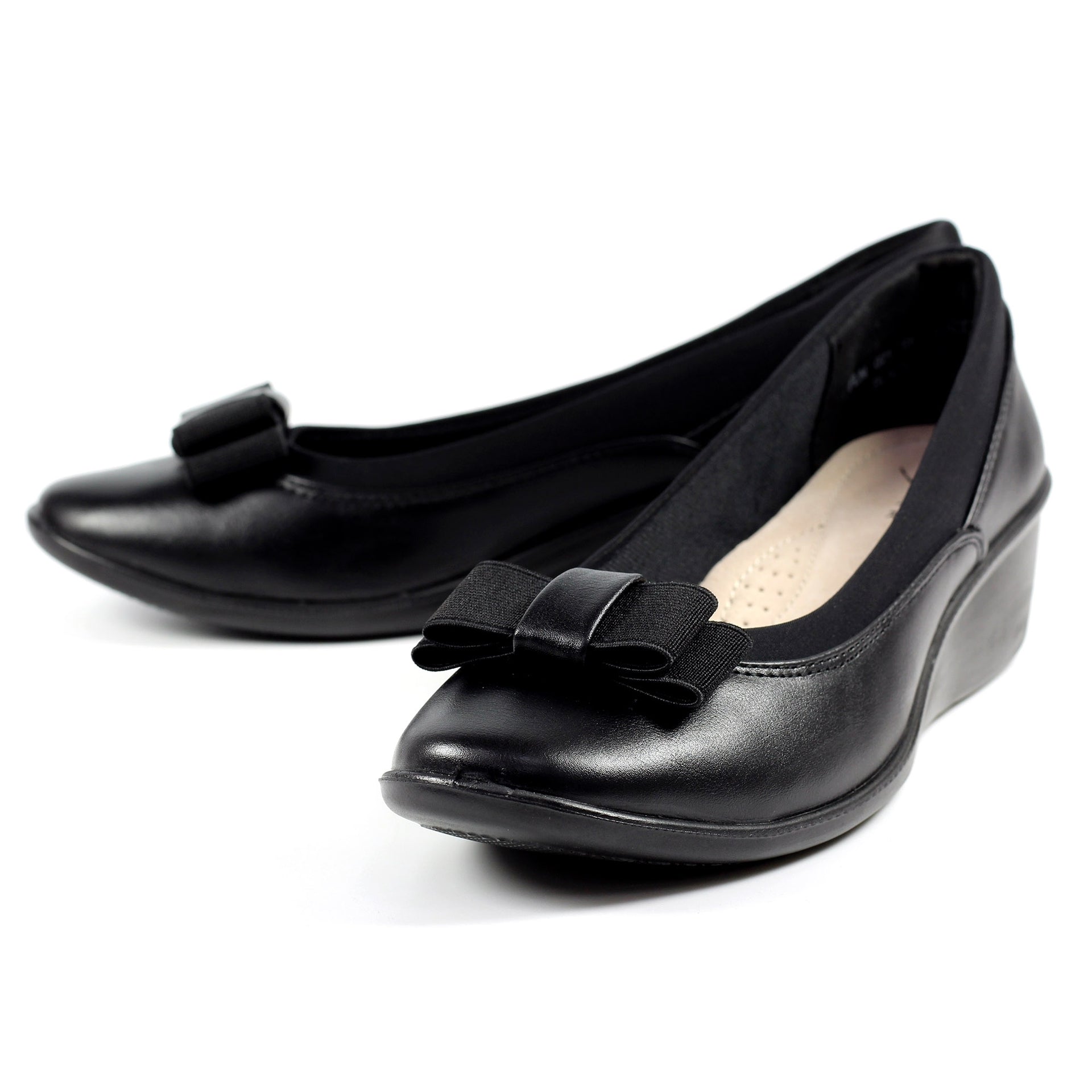 Deacon Black Comfort Shoe
