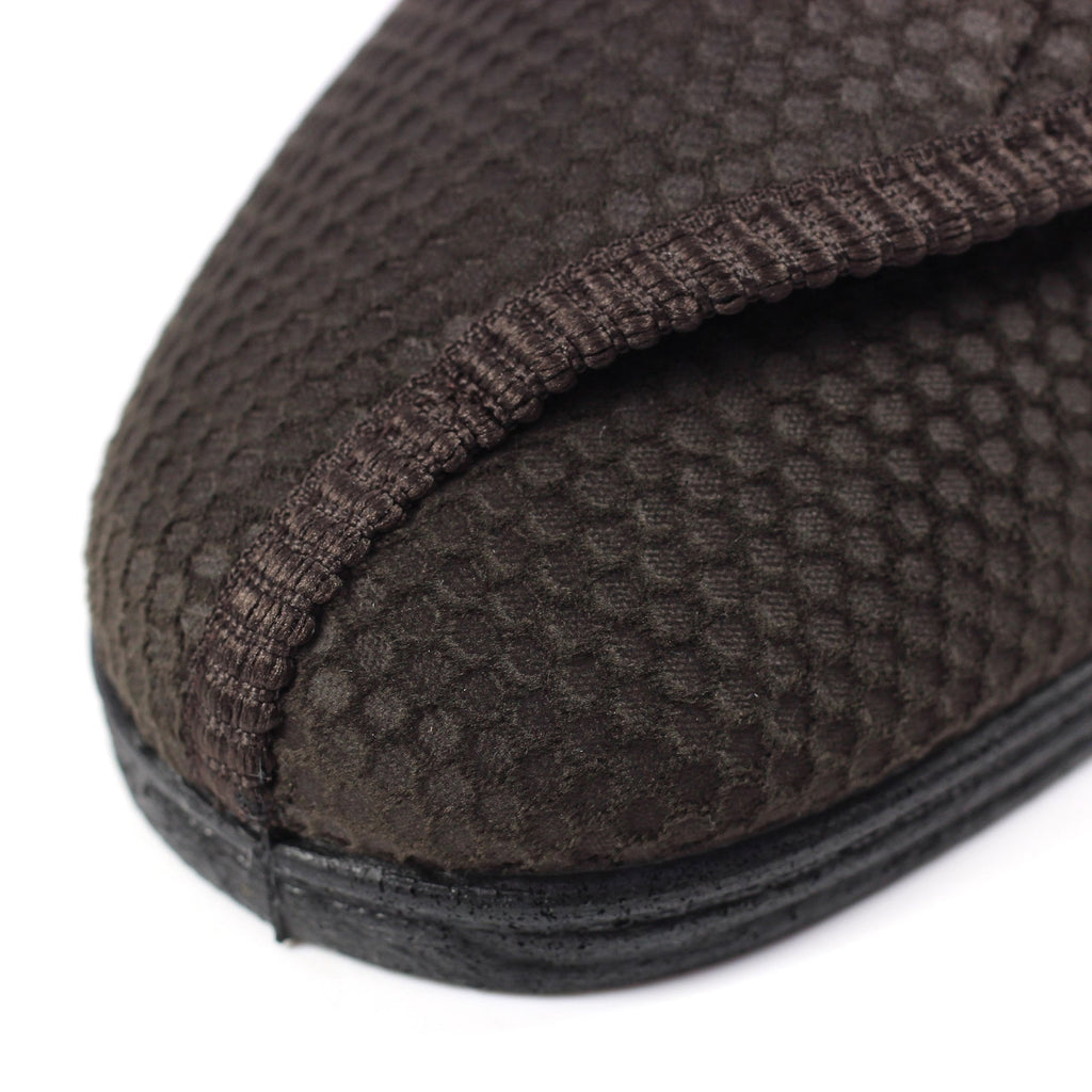 Columbus II Brown One Touch Slipper