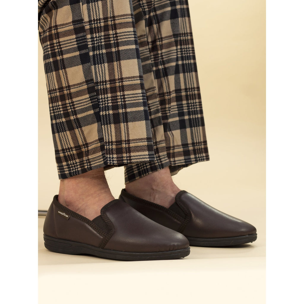 Trent Brown Slipper