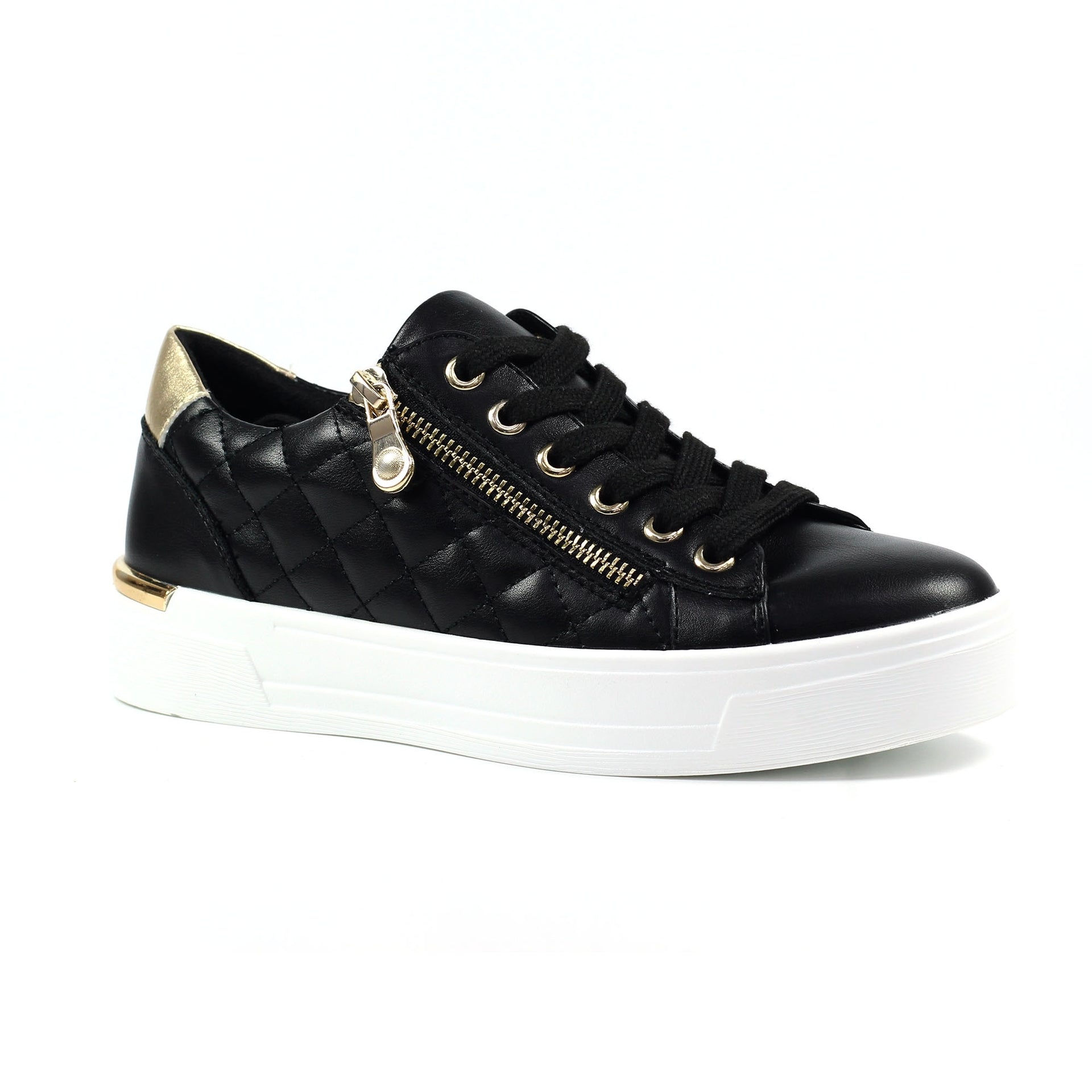 Xenon Black Trainer
