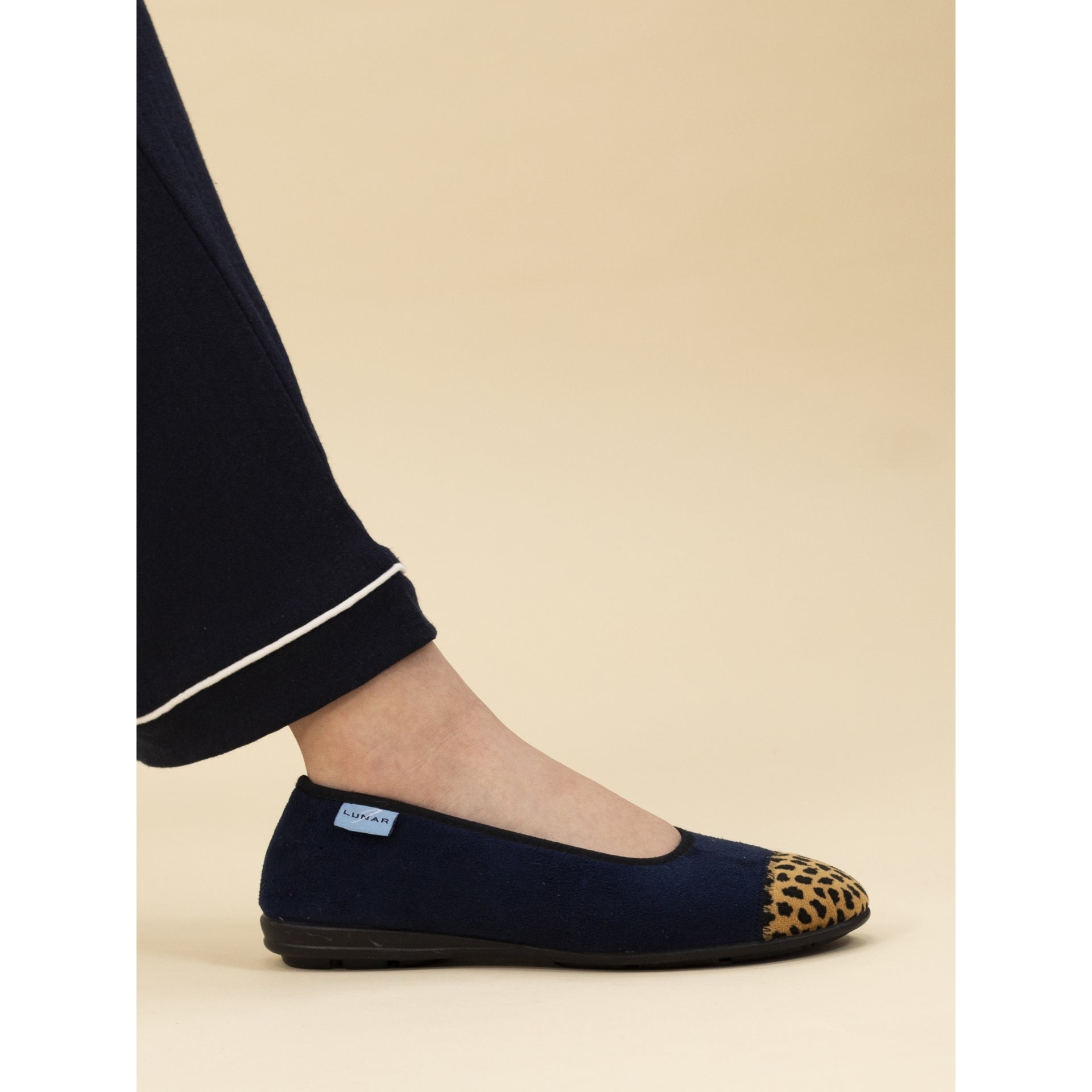 Jessie Blue Leopard Pump Slipper