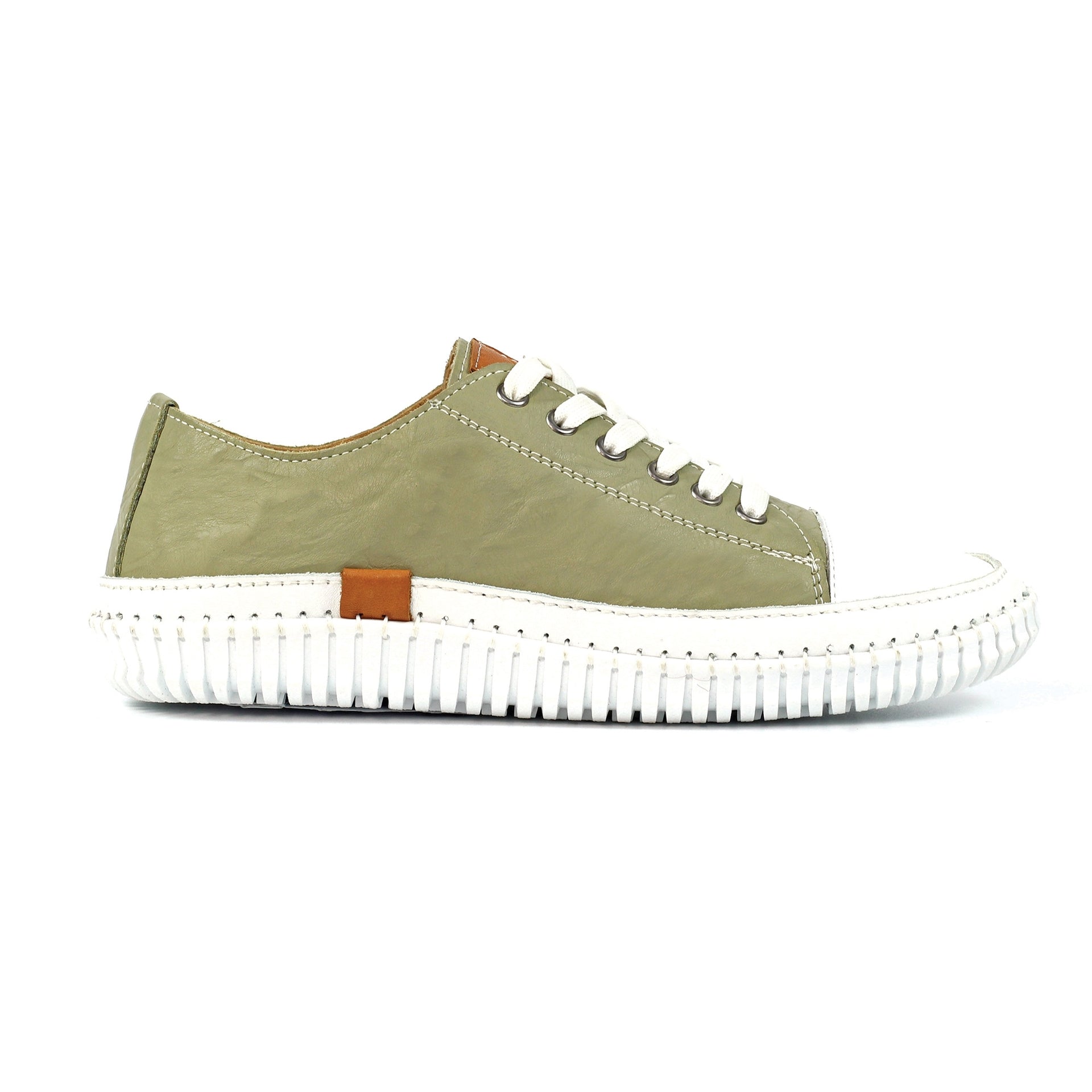 Truffle II Khaki Leather Plimsoll