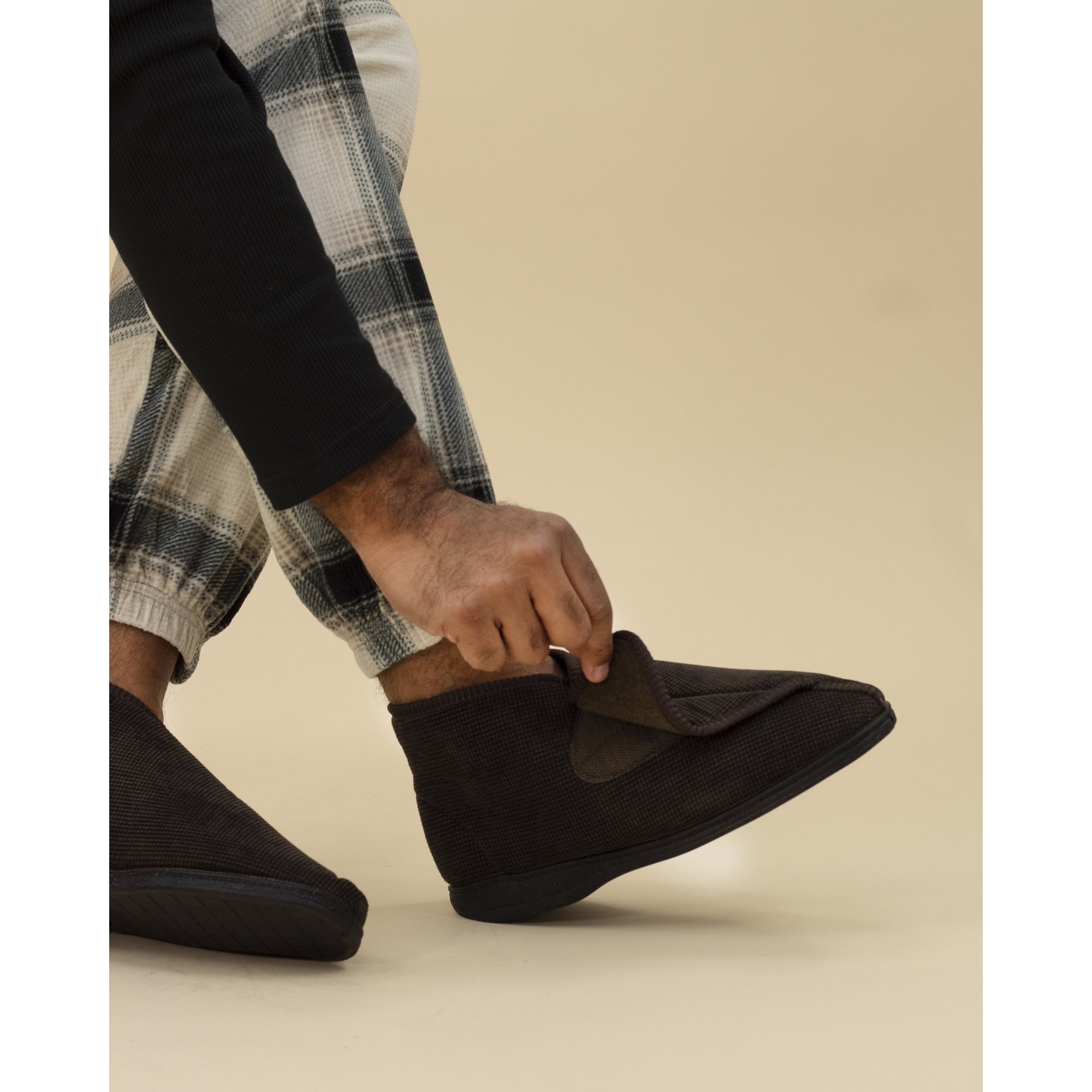 Drake II Brown Bootee Slipper