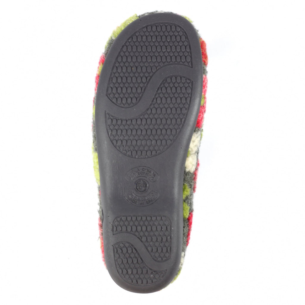 Lychee Grey Slipper