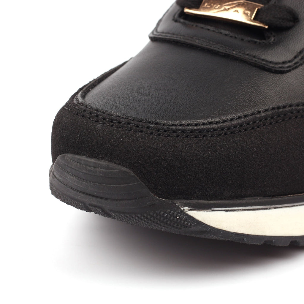 Noble Black Trainer