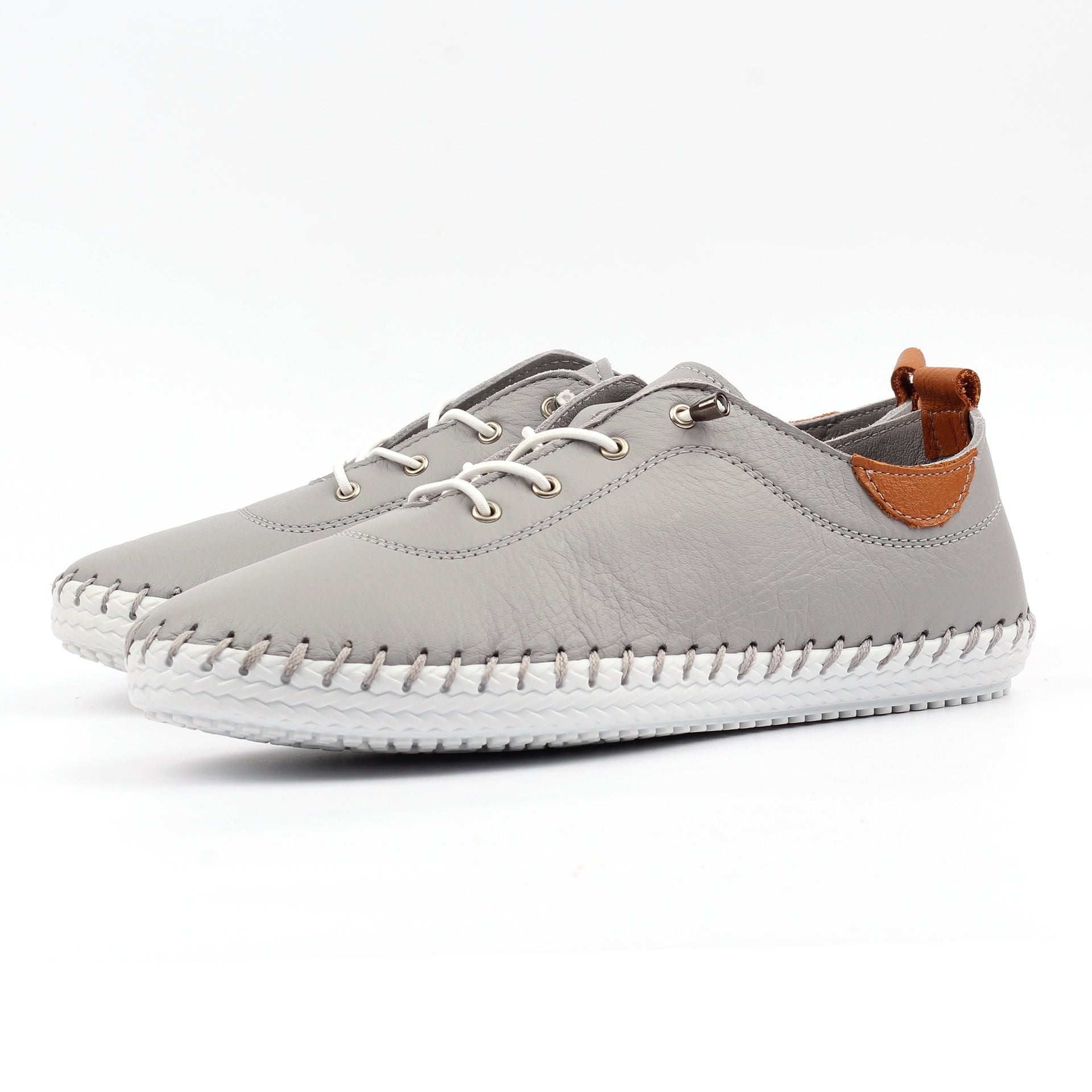 St Ives Light Grey Leather Plimsoll