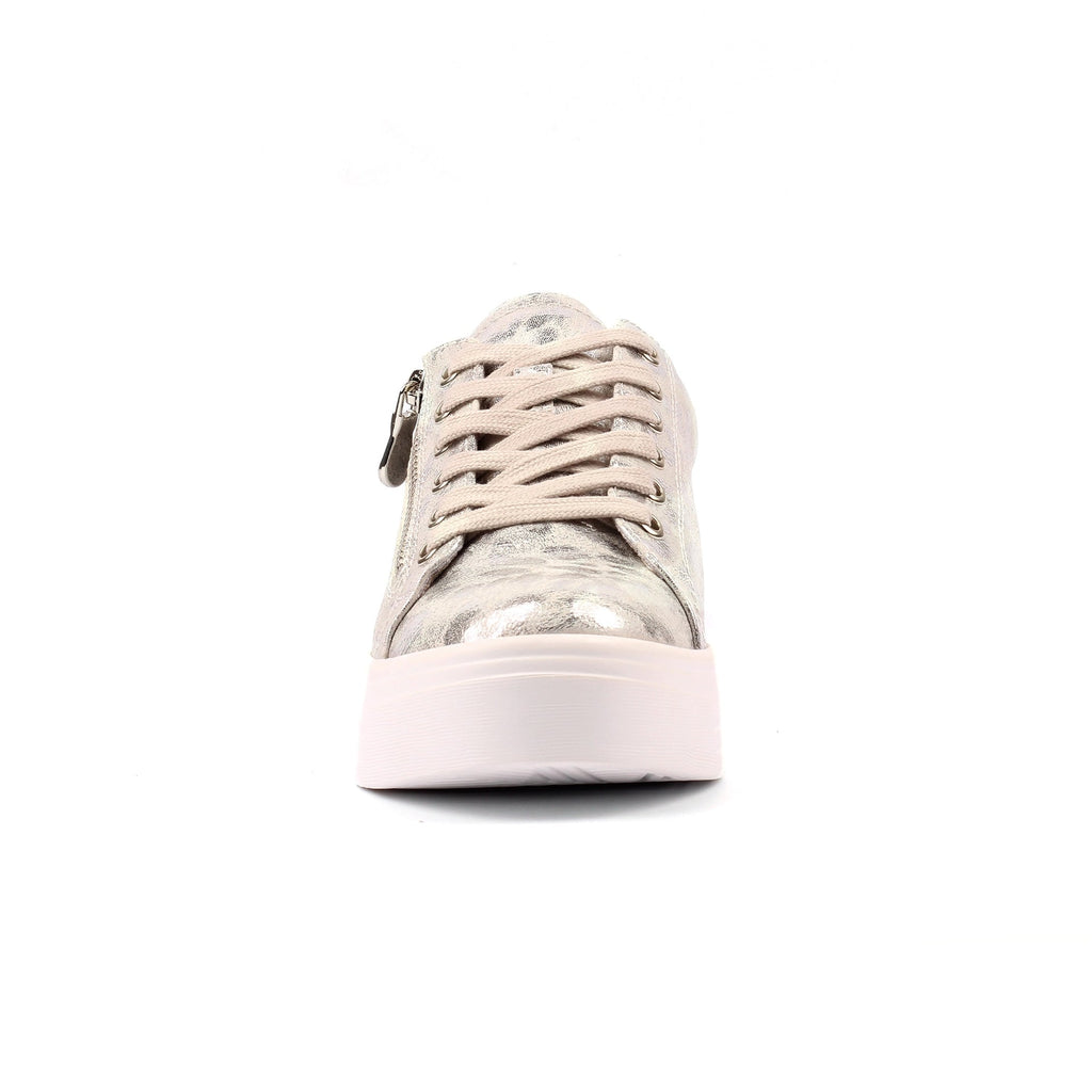 Charm II Silver Trainer