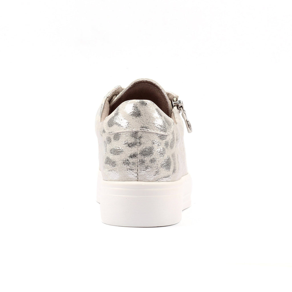 Charm II Silver Trainer