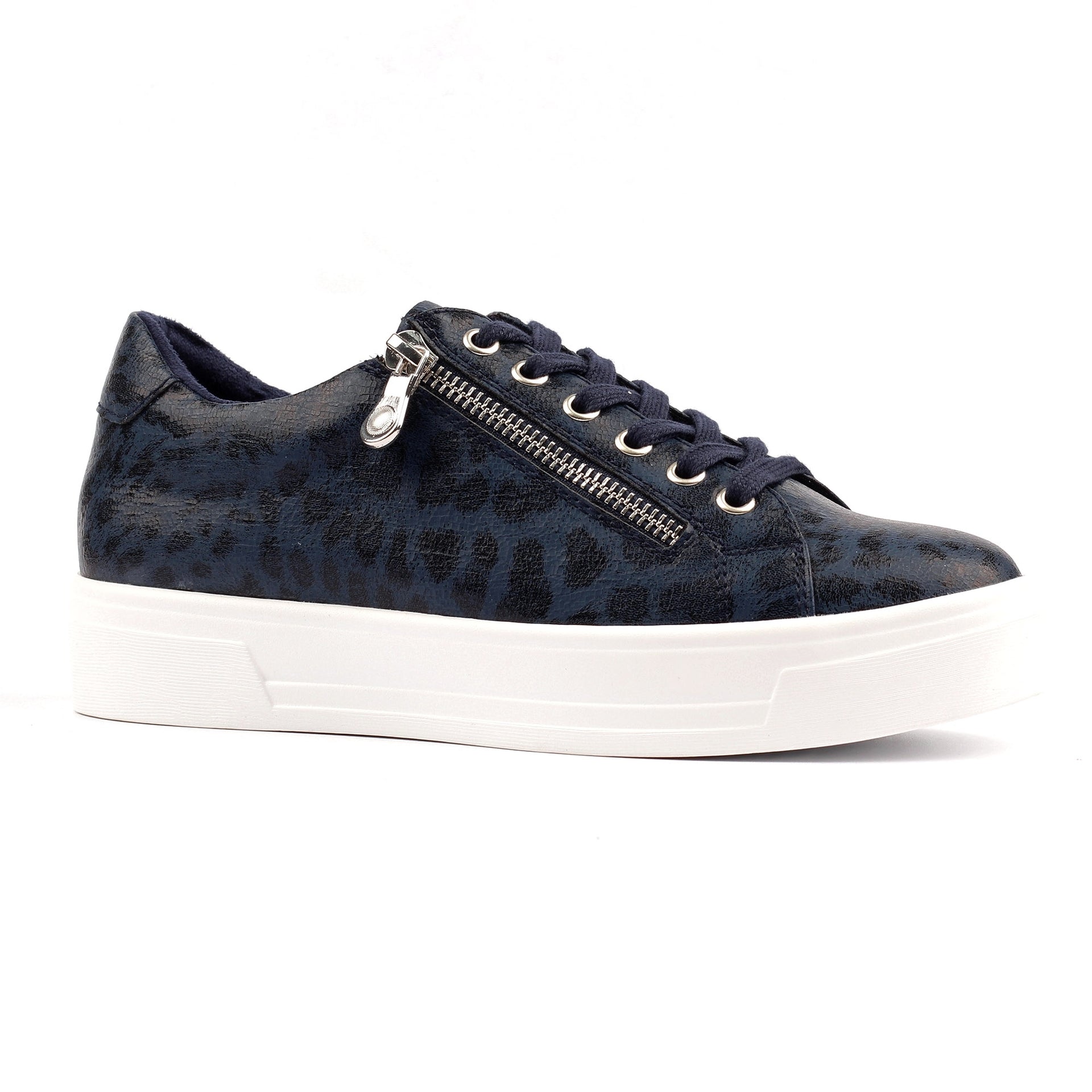 Charm II Navy Trainer