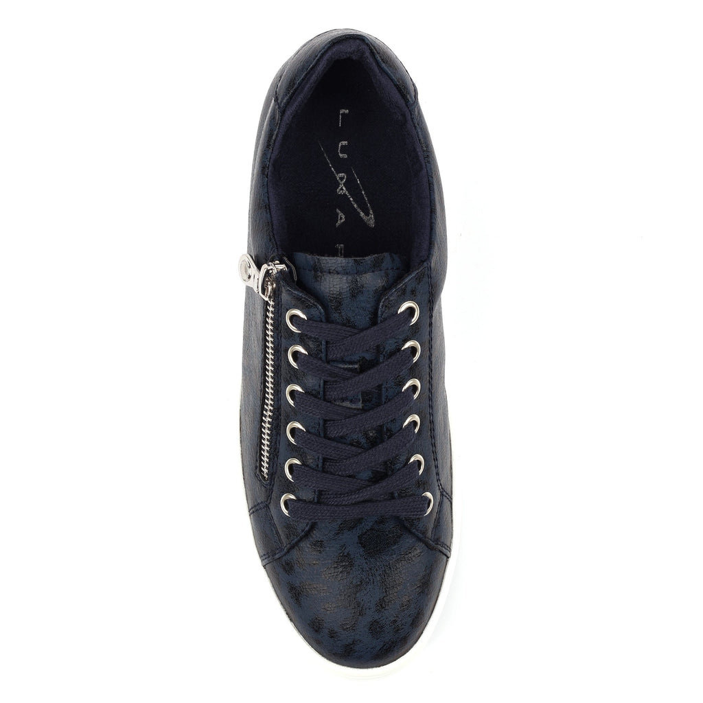 Charm II Navy Trainer