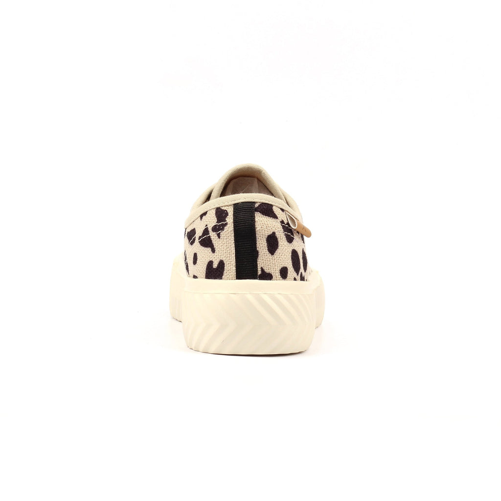Jayne III Ocelot Trainer