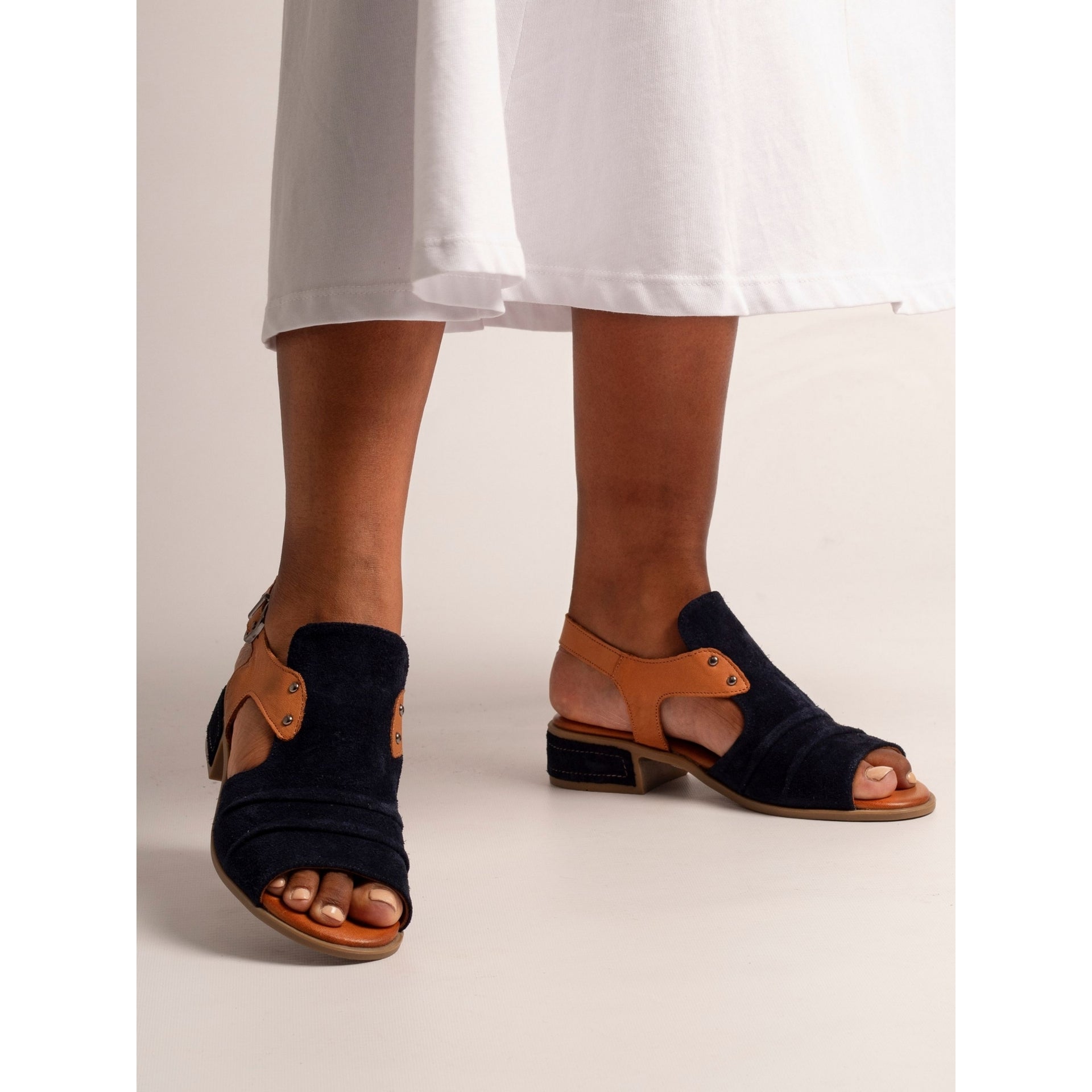 Jayleen Navy Leather Sandal