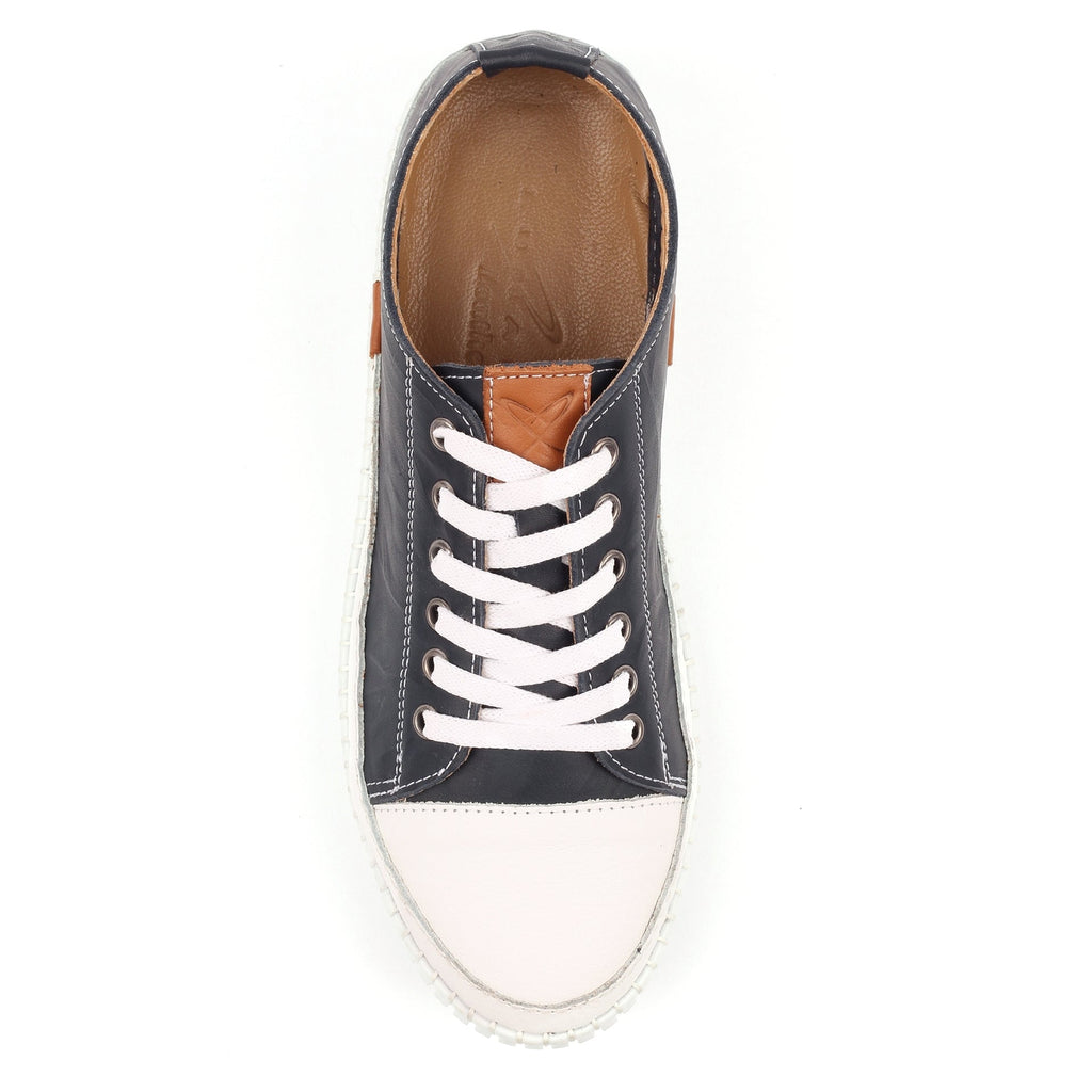 Truffle II Navy Leather Plimsoll