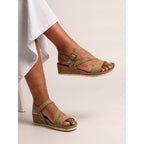 Cluster Khaki Sandal