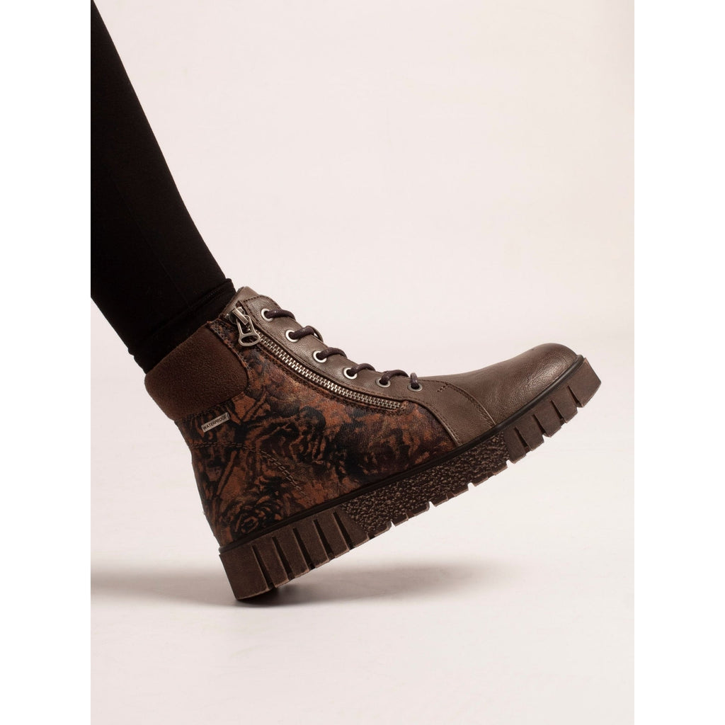 Kelly Brown Waterproof Ankle Boot