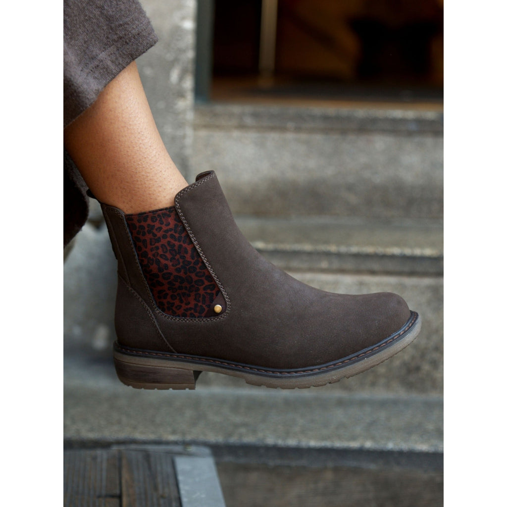 Eve Brown Ankle Boot