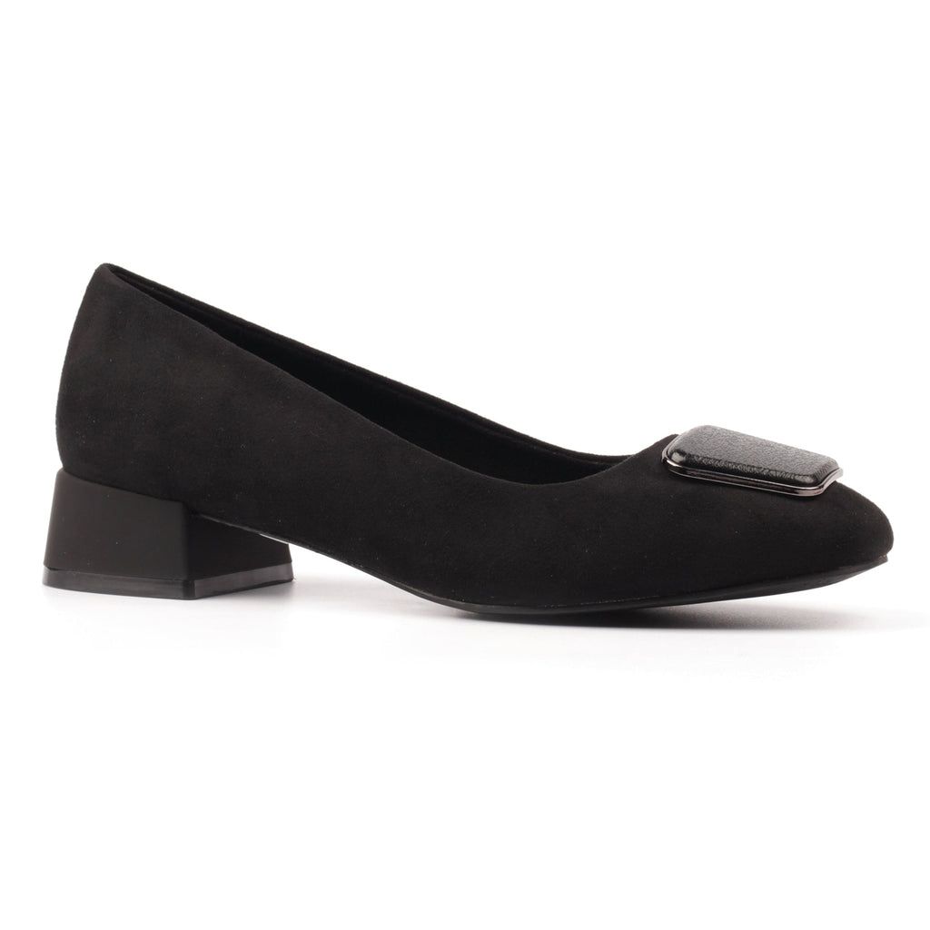 Betsy Black Shoe