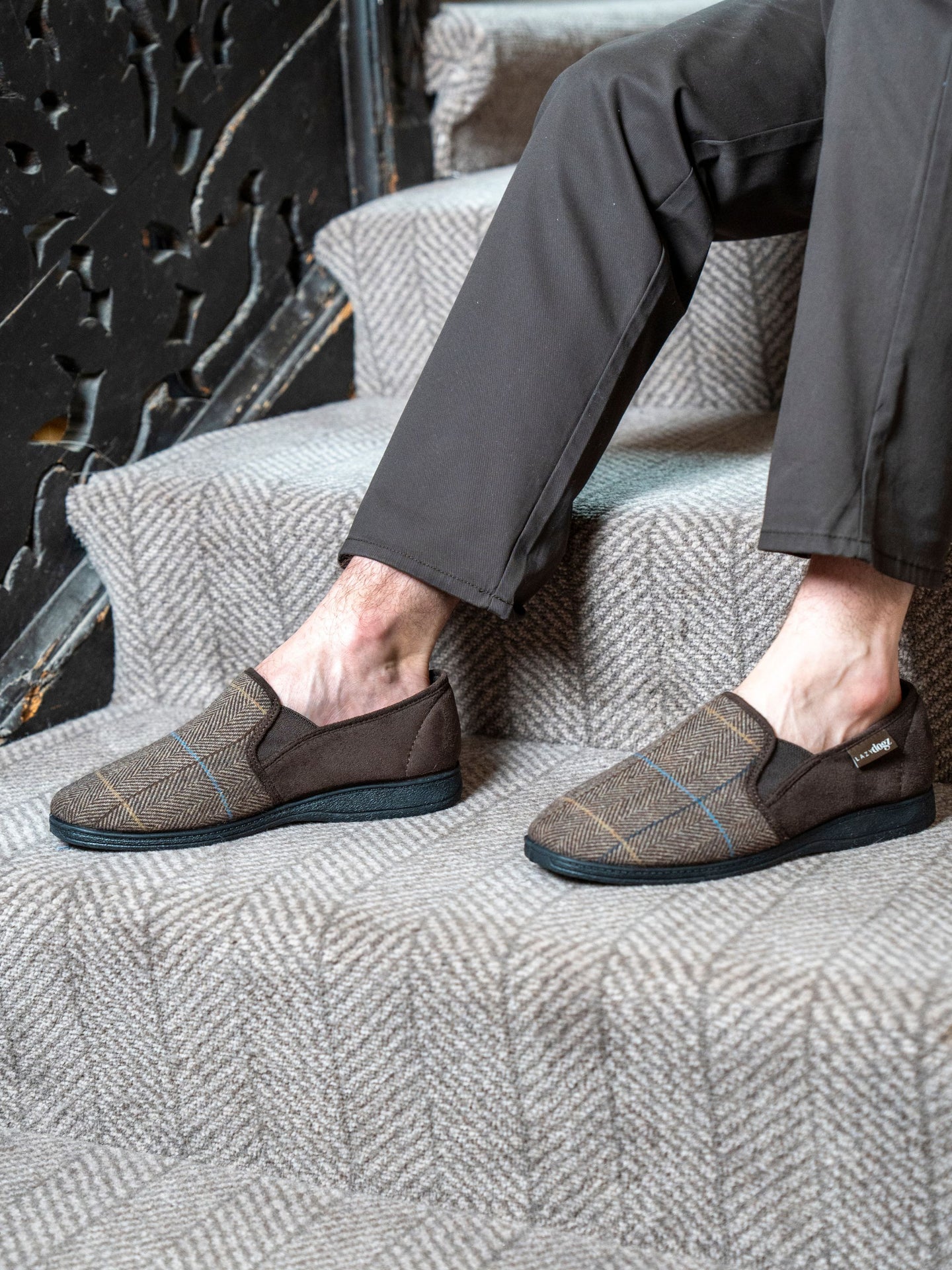 Harrison II Brown Slipper